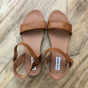 Steve Madden Daelyn Ankle Sandals